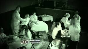Jeannie And Amy Dine In The Dark Sooooooo Funny Laughing So Hard Hilarious Best Video Ever