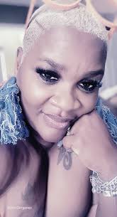 where are all the younger people ? i love talking to anyone but need a  younger group to hang out