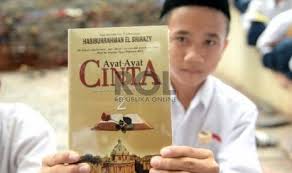 Fahri masih tak lelah untuk mencari aisha, istrinya. Ayat Ayat Cinta 2 Novel Officially Launched Republika Online