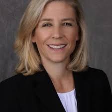 Laurie Dobson's Instagram, Twitter & Facebook