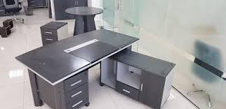 Choose from contactless same day delivery, drive up and more. Grey L Shaped Office Table With Drawer Models And Price Decosouq