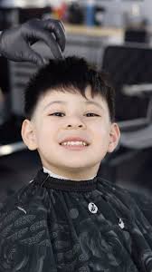 All in the cut , son , like a stitch 👨🏽‍⚕️💈, For all bookings visit my  bio and click the “Book Now “ button or click the link 🔗 see you soon 💈,  #elpasobarber #menshaircut #mensstyle #textured #mullet ...