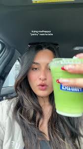 Angela Umfleet's Instagram, Twitter & Facebook