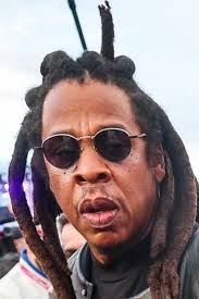 Jay-Z's recent photo is going viral online.🧐 #jayz #viralphoto  #recentphoto #legendary #90s #hiphop #icon 🎤