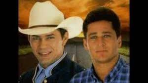 Liandro leonardo eu estou aki baixar. Leandro Leonardo Temporal De Amor Home Page 1998 2000 Youtube