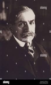 Paul Marsan's Instagram, Twitter & Facebook