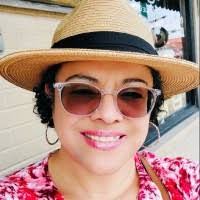 Catherine Marcano's Instagram, Twitter & Facebook