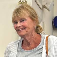 BAZAR is Wilmington's newest and largest hub of handcrafted products. From  art to home decor, stained glass, beauty products, furniture, and much  more! #shopsmall #shoplocal #gift #homedecor #boutique #art #shopbazarilm  #wilmingtonnc