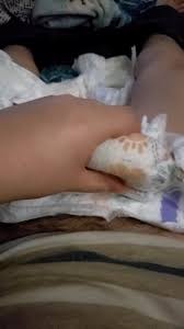 Four used wet baby diaper finds play - ThisVid.com