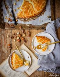 Galette Des Rois Aux Noisettes Blog De Chataigne Galette Des Rois Noisette Galette Des Rois Galette