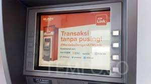 Memperkenalkan atm link, layanan atm yang terintegrasi dengan 4 bank bumn. Omkbvbetiycqam