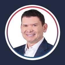 Lina Vidal (@Lina_Vidal_)