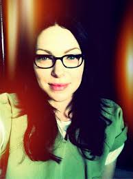 With tenor, maker of gif keyboard, add popular prepon animated gifs to your conversations. 54 Alex O Loughlin Ideas Laura Prepon Orange Is The New Black Alex And Piper