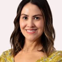 600+ "Peep" profiles