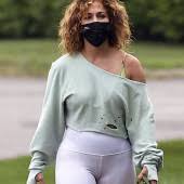 Jennifer lopez's daughter emme joined her famous mom on stage to sing let's get loud during super bowl liv's halftime show. Jennifer Lopez Nackt Nacktbilder Playboy Nacktfotos Fakes Oben Ohne Kpes Krasnogorsk Ru