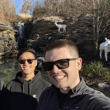 Kylie Everett and Kobe Vanderwood's Wedding Website