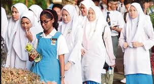 Menteri desa eko putro sandjojo mengatakan berpeluang meningkatkan alokasi dana desa dari rp menteri keuangan sri mulyani indrawati tak menampik perlu kerja keras agar defisit negara tetap terjaga. Sekolah Akan Dibekalkan Dengan Senarai Pekerjaan Tiada Masa Hadapan Menteri Sumber Manusia