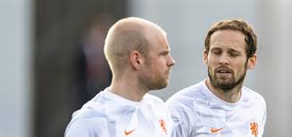 Fulham are close to sealing a £3m deal for roma goalkeeper maarten stekelenburg. Vrezende Ajax Fans Eisen Verbod Vrees Het Ergste