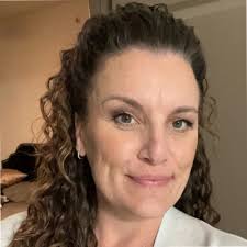 Antwan G. Saunders, MBA is a force to be reckoned with. He is an  exceptional peer coach because he excels in fostering a strong sense of  identity, pride, and optimism within the