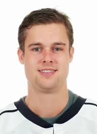 Player photos for the 2009-10 Kelowna Rockets at hockeydb.com