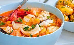 Fischeintopf Mit Mini Erdapfeln Rezept Rezept In 2020 Fischeintopf Eintopf Lebensmittel Essen