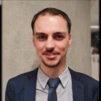 90+ perfiles de «Assad»