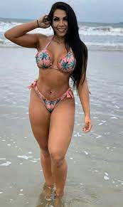 Pin On Beautiful Latina Curves