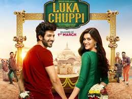 Padosan is a guy bhola who falls in love with his neighbor bindu, a fashionable girl. Bollywood Comedies To Look Forward To In 2019 The Times Of India