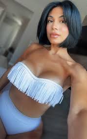 Heather Leah OnlyFans - Striking images revealed