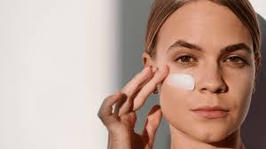 Growth Factor: Your Skin's Own Personal Influencer