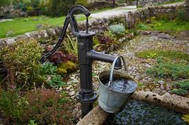 La realizzazione di un pozzo fai da te nei tuoi terreni è un'ottima opportunità per ricavare acqua dal sottosuolo e renderti indipendente per l'irrigazione o per altri usi domestici. Come Realizzare Un Pozzo Per Irrigare Il Giardino