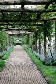 Pin Von Uwe Kahlenberg Auf Laubengang Garten Laubengang Und Gartenlaube