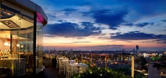 Cru rooftop bar bangkok is the highest and certainly one of the fanciest rooftop bars in bangkok. Top Fifteen Rooftop Bars In Bangkok Akyra Thonglor Bangkok