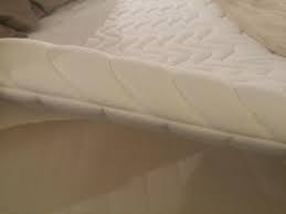 Wie betten mit topper richtig bezogen werden. Matratzentopper Auf Boxspringbetten Kaltschaum Topper Viskose Oder Doch Ein Gel Topper Testsguide De