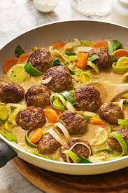 hackballchen mit gemuse rezept essensrezepte fleisch gerichte hackfleisch rezepte einfach