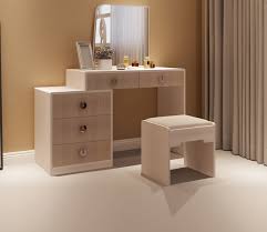 Carried through from 18th century aristocracy, it's a space for getting ready for your biggest and brightest occasions. Modern Bedroom Wooden Modern Bedroom Dressing Table Design Novocom Top