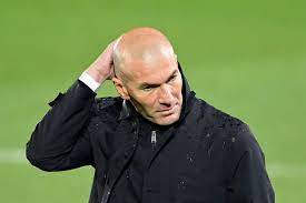 Le real madrid a officialisé, jeudi, le départ de son entraîneur, le français zinedine zidane après deux saisons à la tête de la barre. Sv1gtfmelewdwm