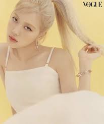 Blackpink rosé on the ground makes it togenius' best songs of 2021 so far. Knetz In Love With Blackpink Rose Various Charms In A Pictorial With Vogue Australia