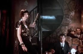 Russell was raised mostly in burbank, calif. Theresa Russell Uber Diesen Star Cinema De