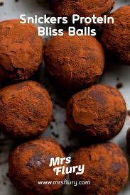 Snickers Protein Bliss Balls Energy Balls Mit Bildern Glucksballchen
