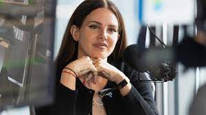 Слушать песни и музыку lana del rey (лана дел рей) онлайн. Lana Del Rey Made Doja Cat Beyonce And Ariana S Success All About Herself Teen Vogue