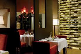 In order to provide our guests with a safe and enjoyable experience, our dining services have been modified. Family Friendly Fine Dining In Abu Dhabi The Ritz Carlton Abu Dhabi Grand Canal