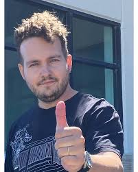 Lula (@itslulaseason) • Instagram photos and videos