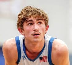 Jayne Neal's Instagram, Twitter & Facebook