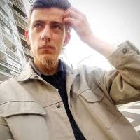 80+ perfiles de «Milstein»