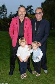 Elton john has wowed fans with his recent living room coronavirus benefit concert. I Did So Much To Help Elton But He Didn T Even Tell Me I Was A Granny Elton John Partner Elton John Chrissy Teigen John Legend