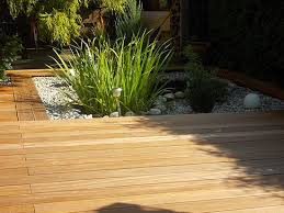 Bildergalerie Terrassendiele Gunstig Online Kaufen Und Liefern Lassen Terrassendielen Pool Terrasse Diele