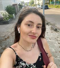 Hallo, Im looking for a appartement for long term! In Amsterdam!