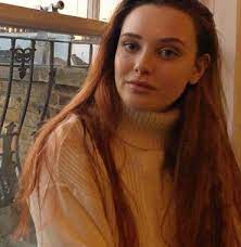 Long one of the top girls' names starting with k, katherine has now been unseated on the popularity list by upstarts kennedy and kinsley, but a dip in popularity only adds to its charm. Katherine Langford Famous Family Sister Mother Father Afalona