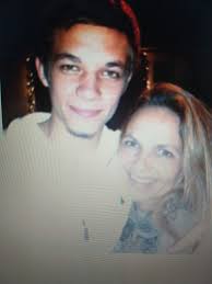 How to help baby learn to sit up?